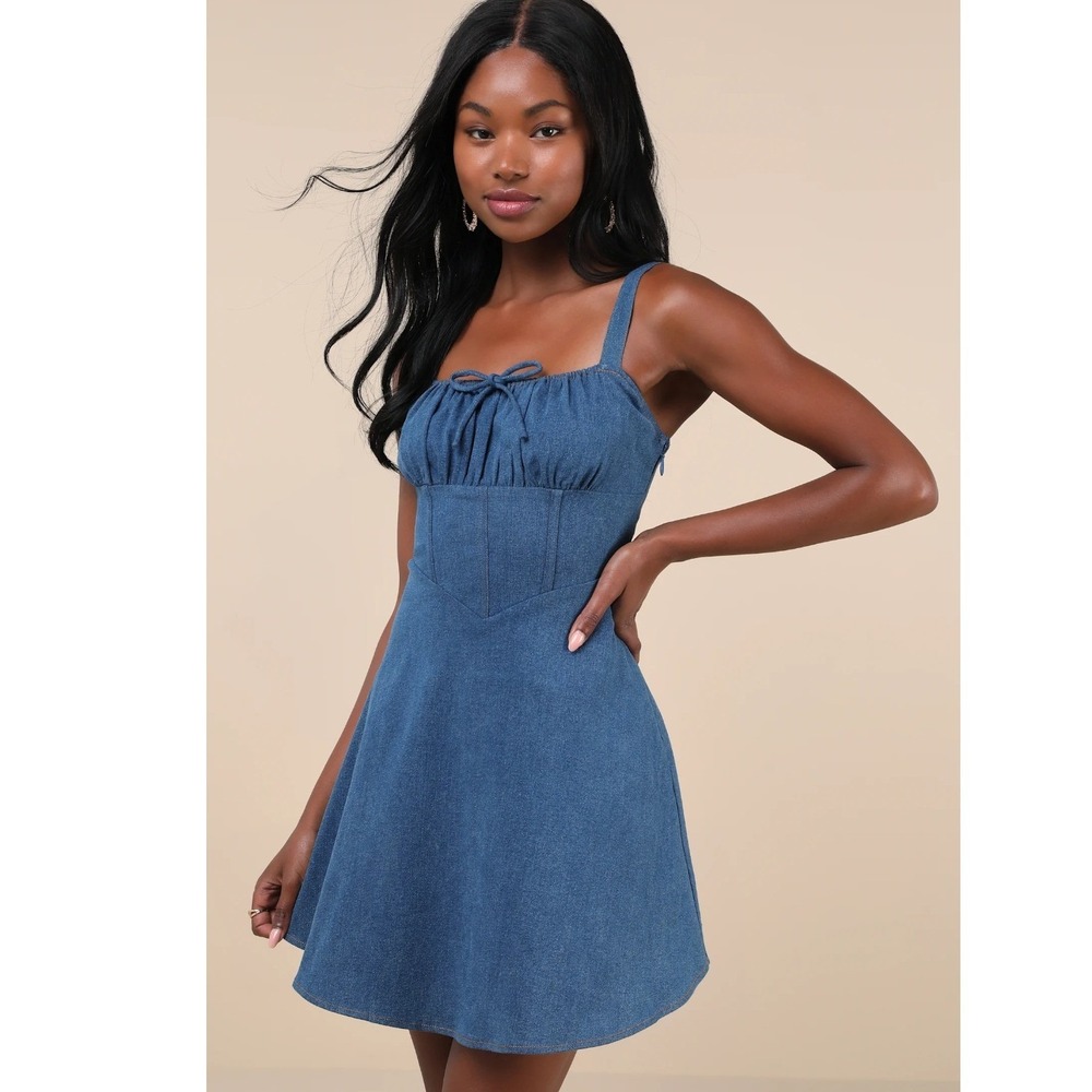 Lulus Considered Charisma Blue Chambray‎ Bustier Denim Skater Mini Dress M